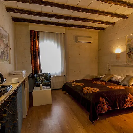 Buyuk Hotel 4*